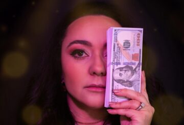 Marília recebe Amanda Almeida, estrategista financeira que atua nos Estados Unidos