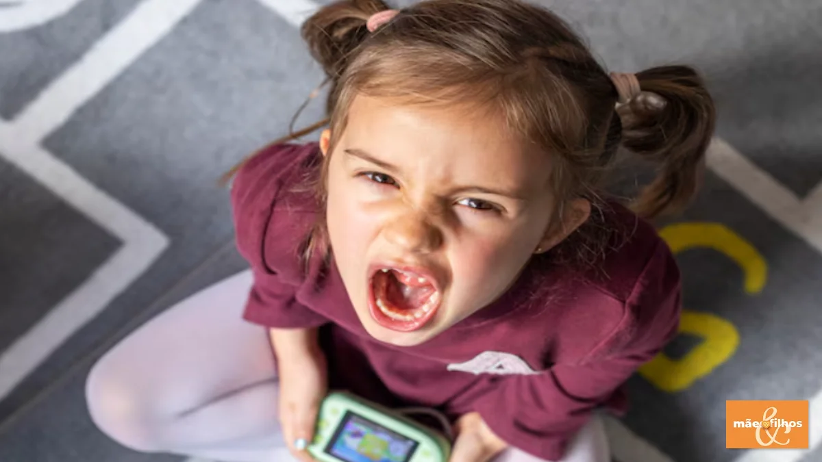 Birra não é manha: o que o comportamento do seu filho revela sobre o cérebro dele