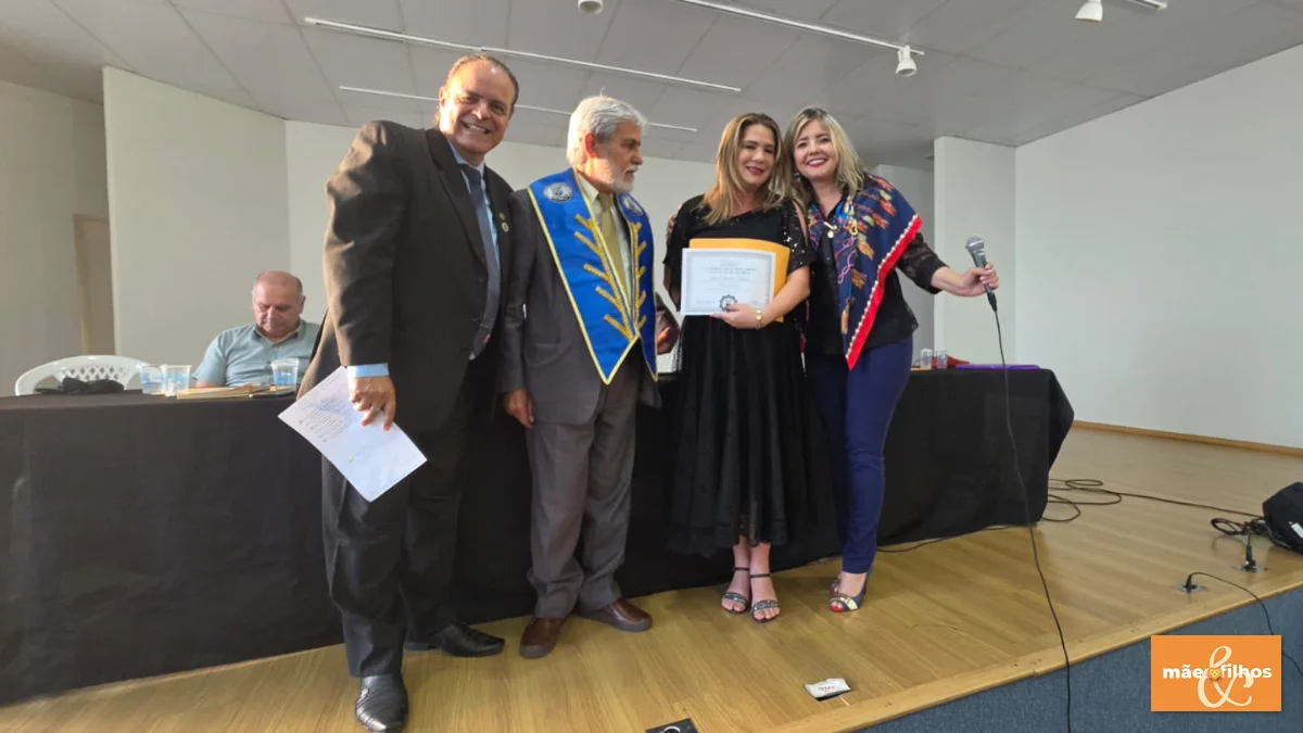 Diplomação de novos membros marca o renascimento da Academia de Letras de Marília após quatro décadas